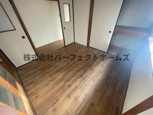 招提中町1丁目戸建 賃貸の物件内観写真